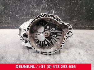 Used Gearbox Renault Master III (ED/HD/UD) 2.5 dCi 150 FAP Price € 726,00 Inclusive VAT offered by van Deijne Onderdelen Uden B.V.