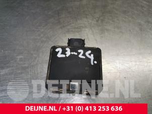 Usagé Capteur ABS (à distance) Citroen Berlingo 1.6 Hdi, BlueHDI 75 Prix € 121,00 Prix TTC proposé par van Deijne Onderdelen Uden B.V.