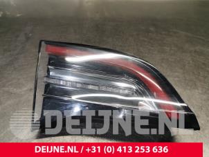 Usados Luz trasera izquierda Tesla Model 3 EV AWD Precio € 133,10 IVA incluido ofrecido por van Deijne Onderdelen Uden B.V.