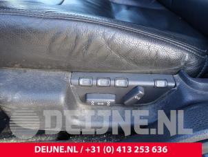 Used Set of upholstery (complete) Volvo V70 (SW) 2.4 20V 140 Price € 350,00 Margin scheme offered by van Deijne Onderdelen Uden B.V.