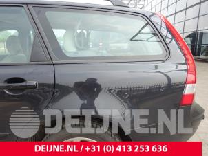 Używane Mechanizm blokady drzwi lewych tylnych wersja 4-drzwiowa Volvo V50 (MW) 2.5 T5 20V AWD Cena € 50,00 Procedura marży oferowane przez van Deijne Onderdelen Uden B.V.