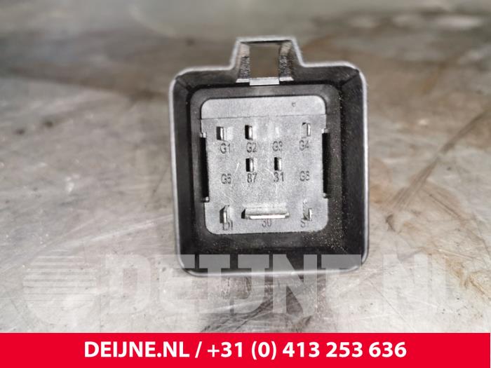 Used Adblue Computer Volkswagen Transporter T6 2.0 TDI 150 Price € 72,60 Inclusive VAT offered by van Deijne Onderdelen Uden B.V.