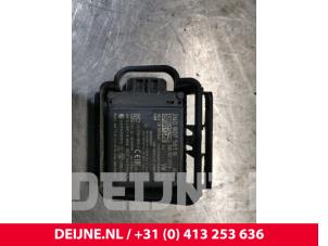 Used ACC sensor (distance) Volkswagen Crafter (SY) 2.0 TDI Price € 181,50 Inclusive VAT offered by van Deijne Onderdelen Uden B.V.