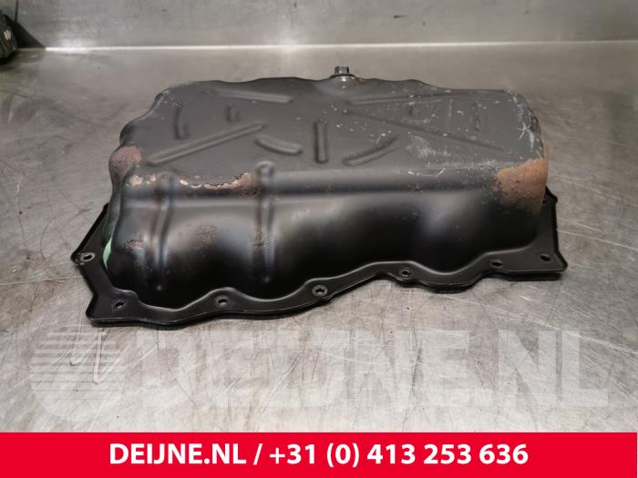 Usagé Couvercle carter Ford Transit 2.0 TDCi 16V Eco Blue 130 Prix € 30,25 Prix TTC proposé par van Deijne Onderdelen Uden B.V.
