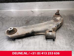 Used Front lower wishbone, left Nissan NV 200 (M20M) 1.5 dCi 86 Price € 72,60 Inclusive VAT offered by van Deijne Onderdelen Uden B.V.