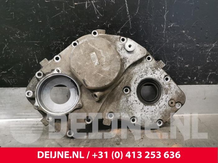 Usagé Couvercle de distribution Iveco Daily Prix € 121,00 Prix TTC proposé par van Deijne Onderdelen Uden B.V.