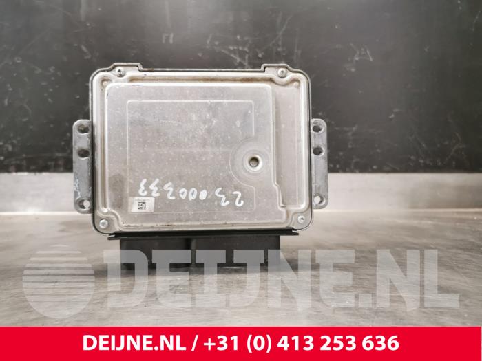 Used Engine management computer Volvo V70 (BW) 1.6 T4 16V Price € 100,00 Margin scheme offered by van Deijne Onderdelen Uden B.V.