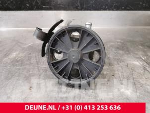 Used Power steering pump Volvo XC90 I 2.5 T 20V Price € 110,00 Margin scheme offered by van Deijne Onderdelen Uden B.V.