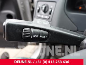 Używane Przelacznik Combi kolumny kierownicy Volvo S40 (MS) 2.4 20V Cena na żądanie oferowane przez van Deijne Onderdelen Uden B.V.