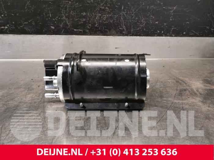 Gebrauchte Kraftstofffiltergehäuse Volkswagen Crafter (SY) 2.0 TDI FWD Preis € 42,35 Mit Mehrwertsteuer angeboten von van Deijne Onderdelen Uden B.V.