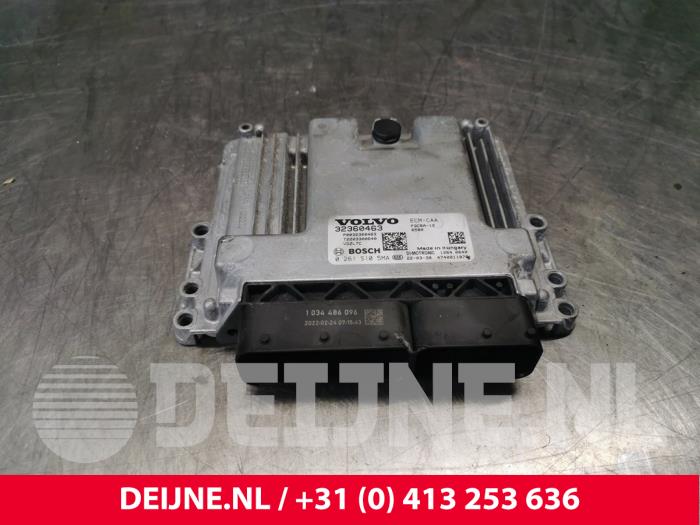 Used Engine management computer Volvo XC40 (XZ) 1.5 T4 Plug-in Hybrid 12V Price € 250,00 Margin scheme offered by van Deijne Onderdelen Uden B.V.