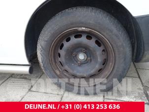 Używane Zestaw obreczy Citroen Berlingo 1.6 Hdi 90 Phase 2 Cena € 121,00 Z VAT oferowane przez van Deijne Onderdelen Uden B.V.
