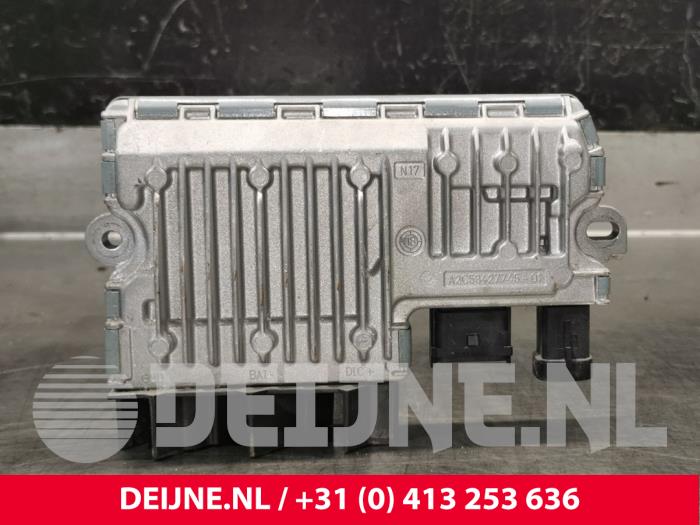 Używane Akumulator start-stop Citroen Jumpy 2.0 Blue HDI 180 Cena € 181,50 Z VAT oferowane przez van Deijne Onderdelen Uden B.V.