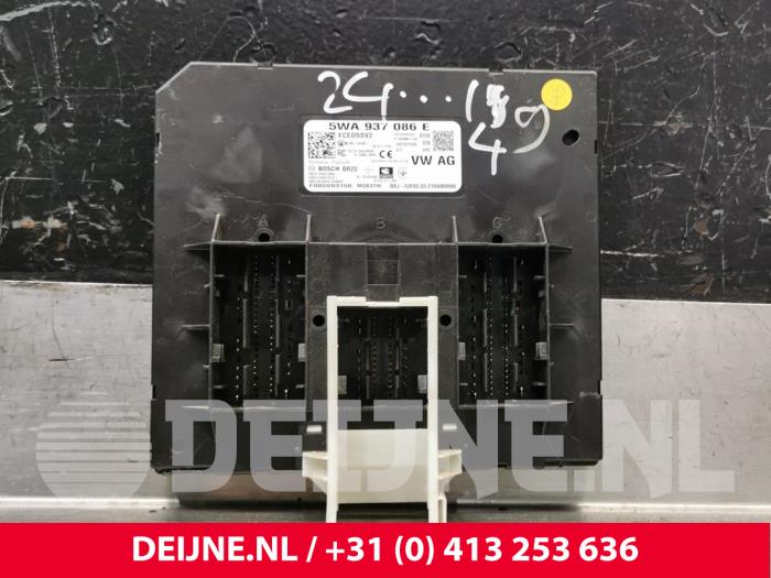 Used Body control computer Volkswagen Caddy Cargo V (SBA/SBH) 2.0 TDI BlueMotionTechnology Price € 181,50 Inclusive VAT offered by van Deijne Onderdelen Uden B.V.