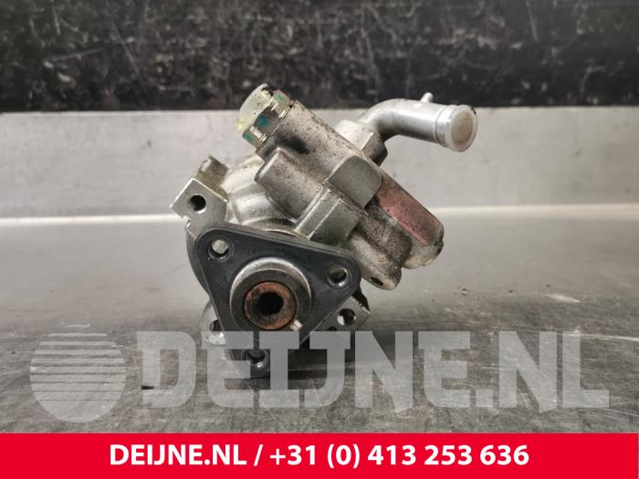 Usagé Pompe de direction Fiat Doblo Prix € 48,40 Prix TTC proposé par van Deijne Onderdelen Uden B.V.