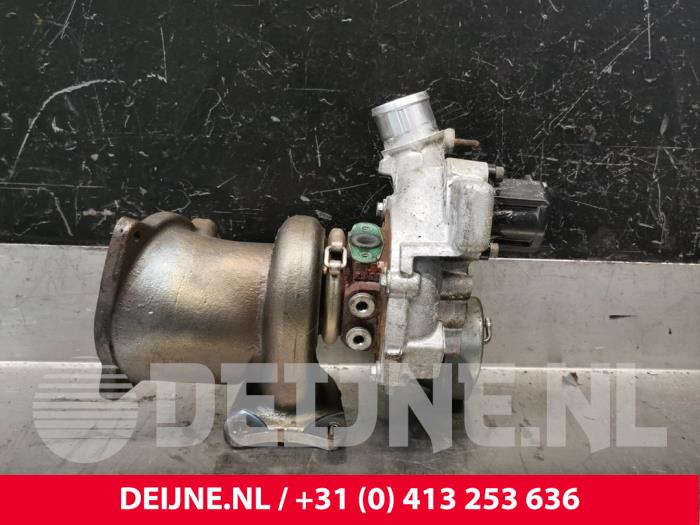 Usagé Turbo Volvo V40 (MV) 1.6 T2 GTDi 16V Prix € 300,00 Règlement à la marge proposé par van Deijne Onderdelen Uden B.V.