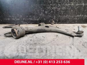 Begagnade Främre undre gaffelben, höger Volvo V40 (MV) 2.0 D4 16V Pris € 50,00 Marginaltabell erbjuds av van Deijne Onderdelen Uden B.V.