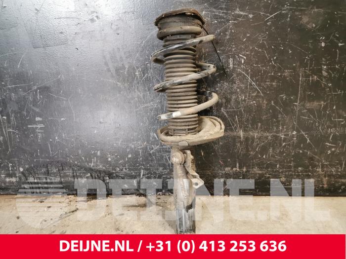 Front shock absorber rod, right Volvo V40 2.0 D4 16V - 31360946 VOLVO