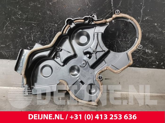Usagé Couvercle de distribution Peugeot Expert (V1/VA/VB/VE/VF/VT/VY) 1.6 Blue HDi 115 Prix € 36,30 Prix TTC proposé par van Deijne Onderdelen Uden B.V.