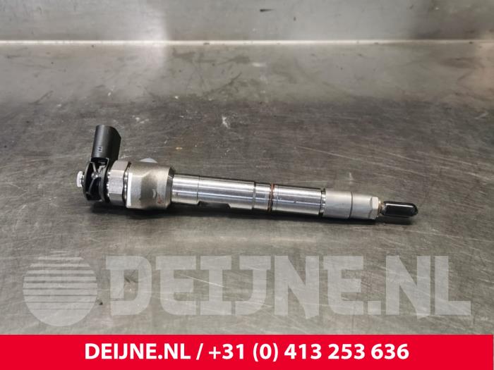 Usagé Injecteurs Volkswagen Caddy Cargo V (SBA/SBH) 2.0 TDI BlueMotionTechnology Prix € 181,50 Prix TTC proposé par van Deijne Onderdelen Uden B.V.