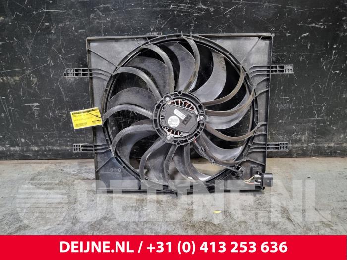 Używane Wentylator Cupra Born 58 Cena € 242,00 Z VAT oferowane przez van Deijne Onderdelen Uden B.V.