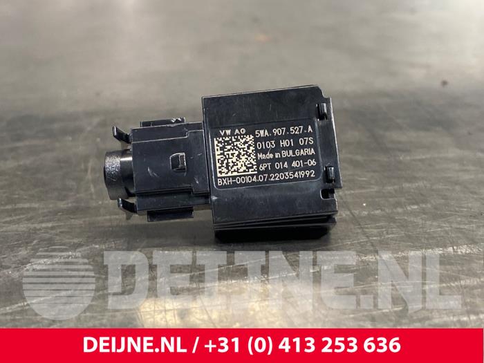 Gebrauchte Temperatursensor innen Cupra Born 58 Preis € 9,68 Mit Mehrwertsteuer angeboten von van Deijne Onderdelen Uden B.V.