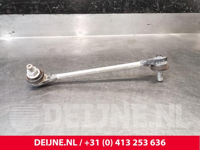 Używane Stabilizator przód Cupra Born 58 Cena € 18,15 Z VAT oferowane przez van Deijne Onderdelen Uden B.V.