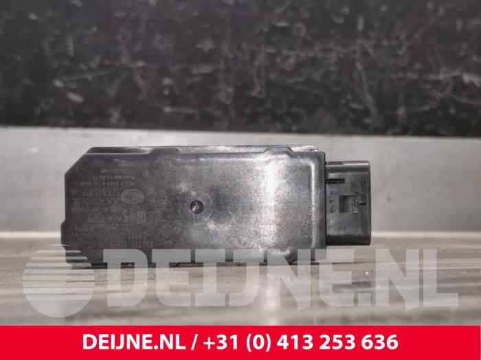 Używane Keyless Entry-Antena Cupra Born 58 Cena € 12,10 Z VAT oferowane przez van Deijne Onderdelen Uden B.V.