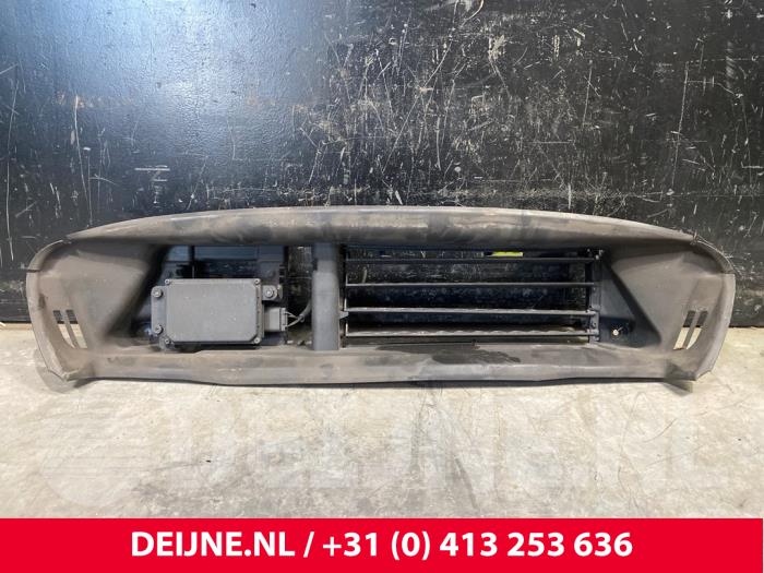 Begagnade Lufttratt Volvo V40 (MV) 2.0 D4 16V Pris € 150,00 Marginaltabell erbjuds av van Deijne Onderdelen Uden B.V.