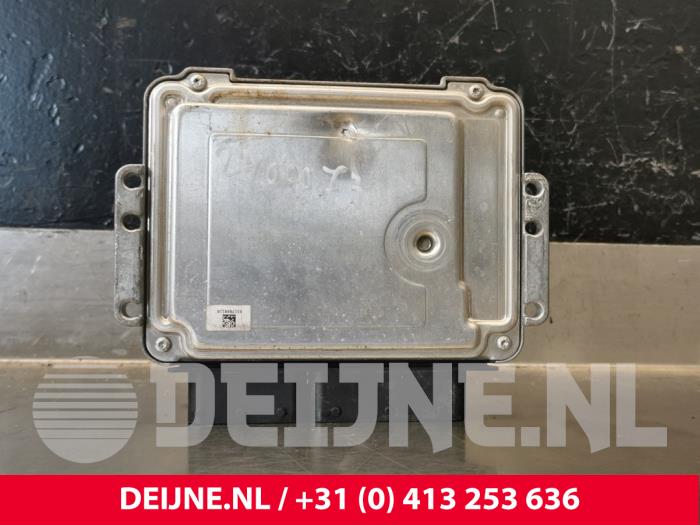 Used Engine management computer Volvo XC60 I (DZ) 2.0 T5 16V Price € 350,00 Margin scheme offered by van Deijne Onderdelen Uden B.V.