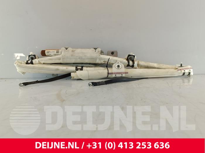 Używane Kurtyna prawa Volvo V60 I (FW/GW) 1.6 DRIVe Cena € 125,00 Procedura marży oferowane przez van Deijne Onderdelen Uden B.V.