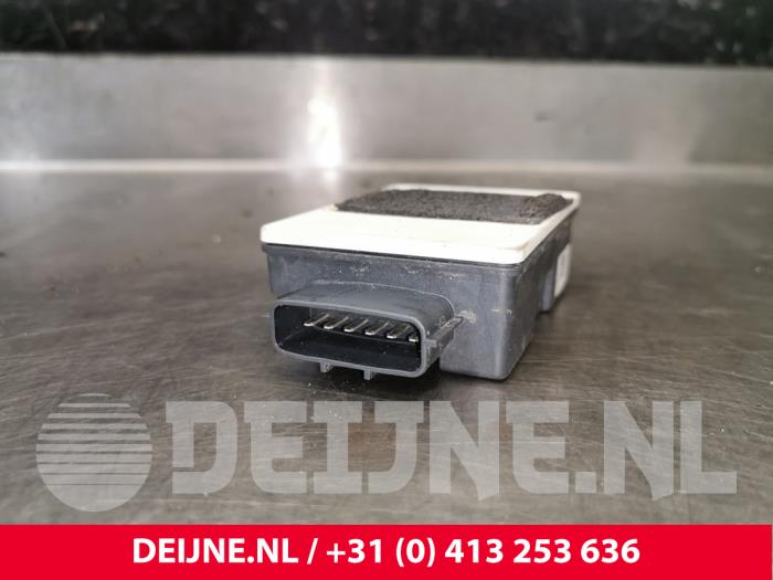 Usagé Module pompe carburant Renault Master III (FV) 2.3 dCi 125 16V FWD Prix € 72,60 Prix TTC proposé par van Deijne Onderdelen Uden B.V.