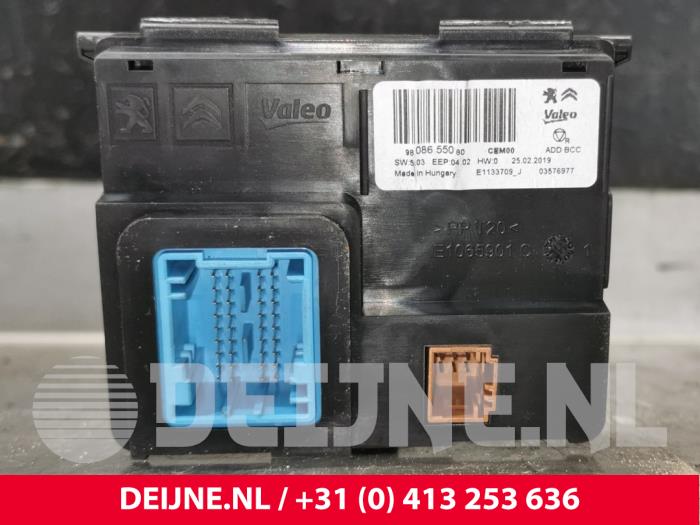Usados Módulo electrónico central Citroen Jumpy 2.0 Blue HDI 180 Precio € 121,00 IVA incluido ofrecido por van Deijne Onderdelen Uden B.V.