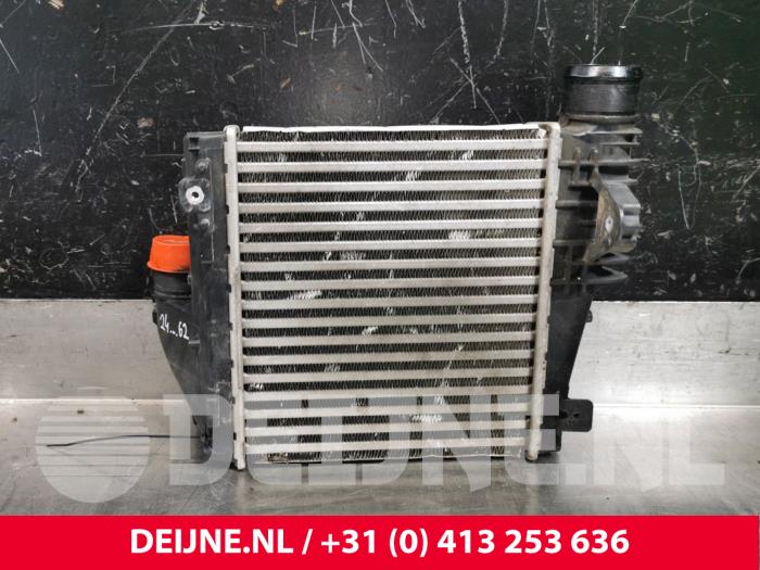 Usados Intercooler Opel Combo Cargo 1.6 CDTI 75 Precio € 60,50 IVA incluido ofrecido por van Deijne Onderdelen Uden B.V.