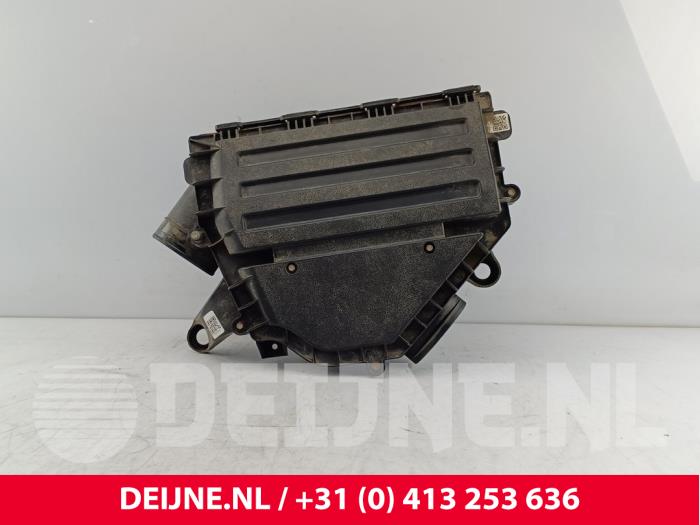 Begagnade Luftfilterhus Fiat Doblo Cargo (263) 1.3 D Multijet Pris € 42,35 Inklusive moms erbjuds av van Deijne Onderdelen Uden B.V.