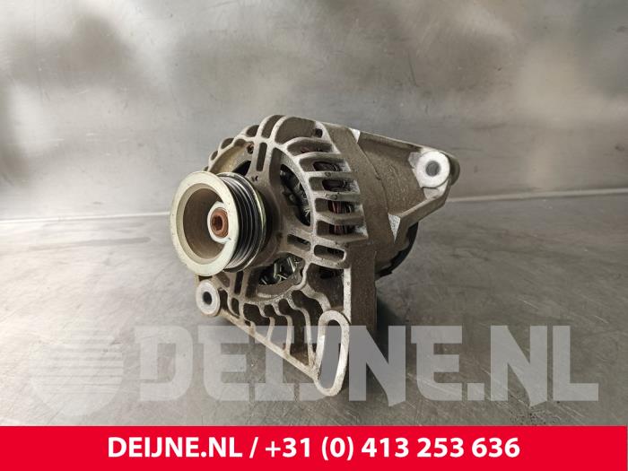 Begagnade Dynamo Fiat Doblo Cargo (263) 1.4 16V Pris € 108,90 Inklusive moms erbjuds av van Deijne Onderdelen Uden B.V.