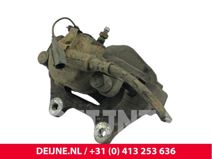 Begagnade Främre bromsok, höger Fiat Doblo Cargo (263) 1.4 16V Pris € 54,45 Inklusive moms erbjuds av van Deijne Onderdelen Uden B.V.
