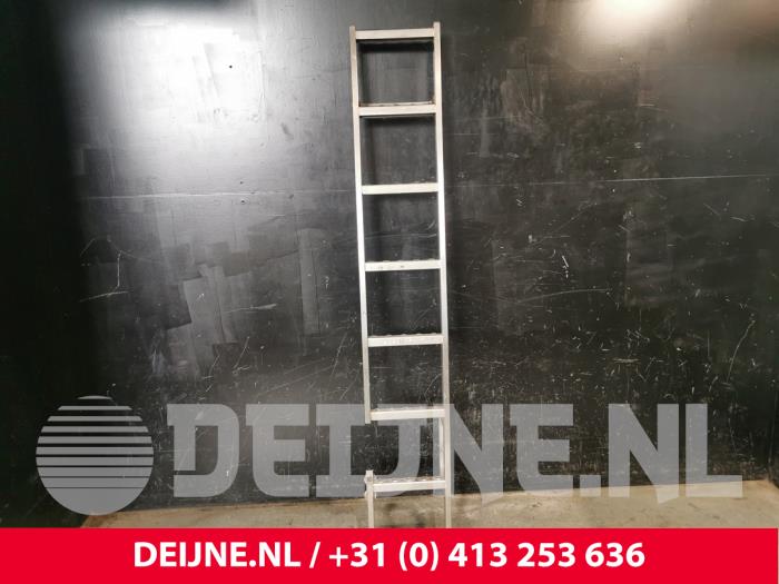 Usagé Divers Peugeot Boxer (U9) 2.2 HDi 130 Euro 5 Prix € 60,50 Prix TTC proposé par van Deijne Onderdelen Uden B.V.