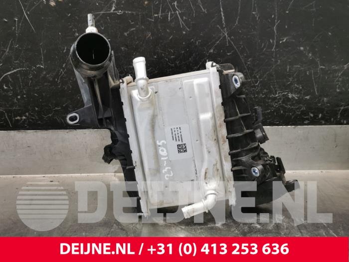 Used Intercooler Volvo V60 II (ZW) 2.0 B4 16V Mild Hybrid Price € 175,00 Margin scheme offered by van Deijne Onderdelen Uden B.V.