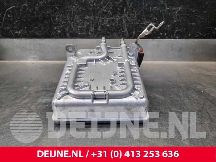 Używane DC/CD konwertor Volvo V60 II (ZW) 2.0 B4 16V Mild Hybrid Cena € 450,00 Procedura marży oferowane przez van Deijne Onderdelen Uden B.V.
