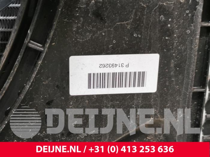 Cooling set Volvo V60 II 2.0 B4 16V Mild Hybrid - 31493262
