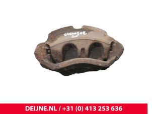 Begagnade Främre bromsok, vänster MAN TGE 2.0 TDI Pris € 72,60 Inklusive moms erbjuds av van Deijne Onderdelen Uden B.V.