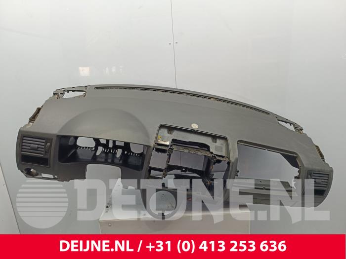 Używane Panel Volkswagen Transporter T5 2.0 TDI DRF Cena € 175,45 Z VAT oferowane przez van Deijne Onderdelen Uden B.V.