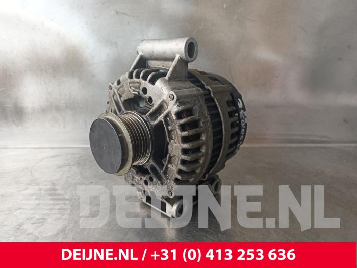 Begagnade Dynamo Volvo V70 (BW) 2.0 16V Pris € 70,00 Marginaltabell erbjuds av van Deijne Onderdelen Uden B.V.
