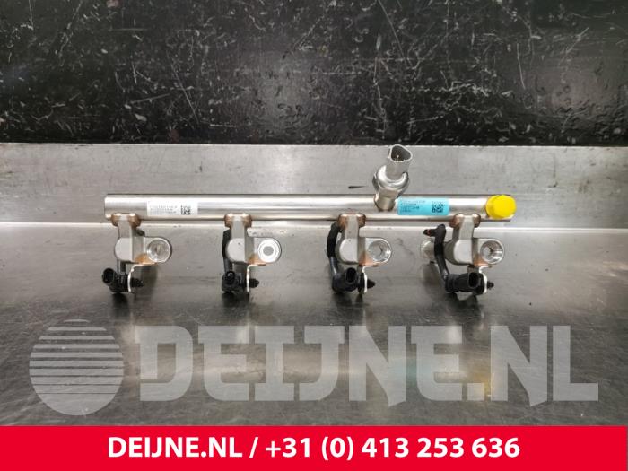 Usagé Système d'injection Volvo XC60 II (UZ) 2.0 B4 16V Plug-in Hybrid Prix € 100,00 Règlement à la marge proposé par van Deijne Onderdelen Uden B.V.