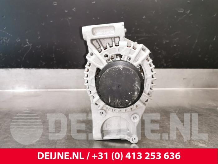 Begagnade Dynamo Volvo XC40 (XZ) 1.5 T2 12V Pris € 175,00 Marginaltabell erbjuds av van Deijne Onderdelen Uden B.V.