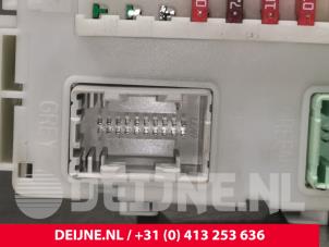 Module électronique central d'un Volvo V40 (MV) 1.6 T3 GTDi 16V 2012