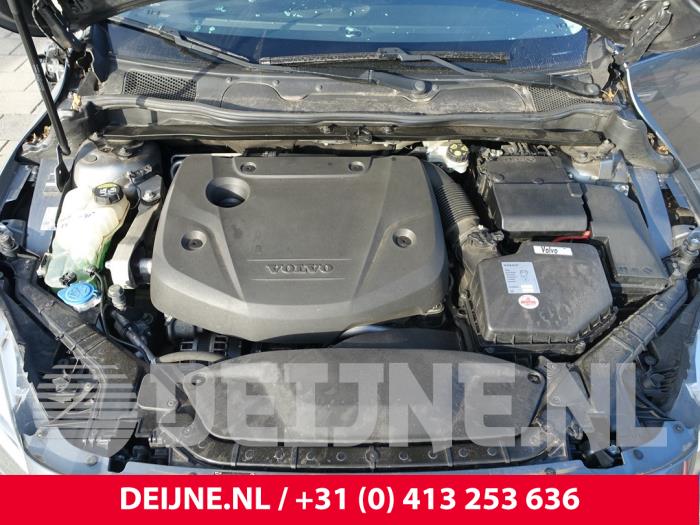Used Engine Volvo V40 (MV) 2.0 D2 16V Price € 1.650,00 Margin scheme offered by van Deijne Onderdelen Uden B.V.