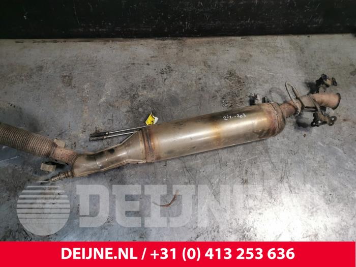 Usagé Echappement (complet) Citroen Jumpy 2.0 Blue HDI 120 Prix € 508,20 Prix TTC proposé par van Deijne Onderdelen Uden B.V.