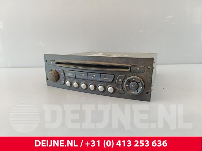Begagnade Radio Peugeot Partner (GC/GF/GG/GJ/GK) 1.6 HDI 90 Pris € 54,45 Inklusive moms erbjuds av van Deijne Onderdelen Uden B.V.